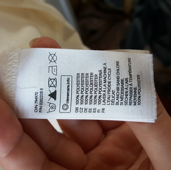 H&M Chiffon Button Down - Picture 5 of 5